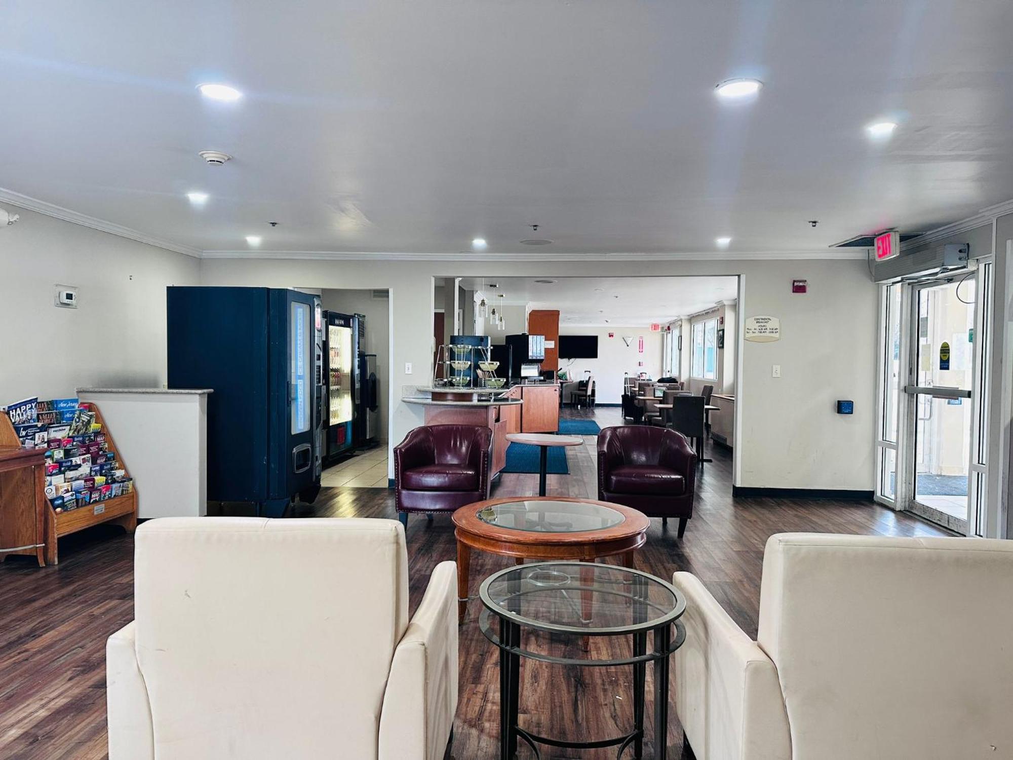 Quality Inn Newark Exterior foto